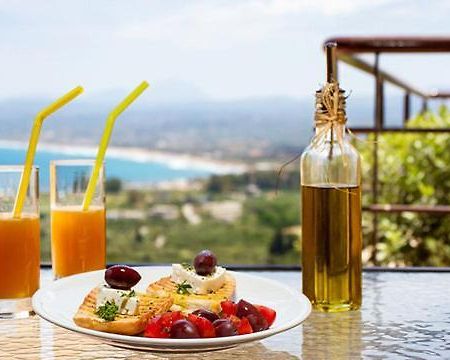 Eukalyptus Morfi Village Georgioupoli Eksteriør billede